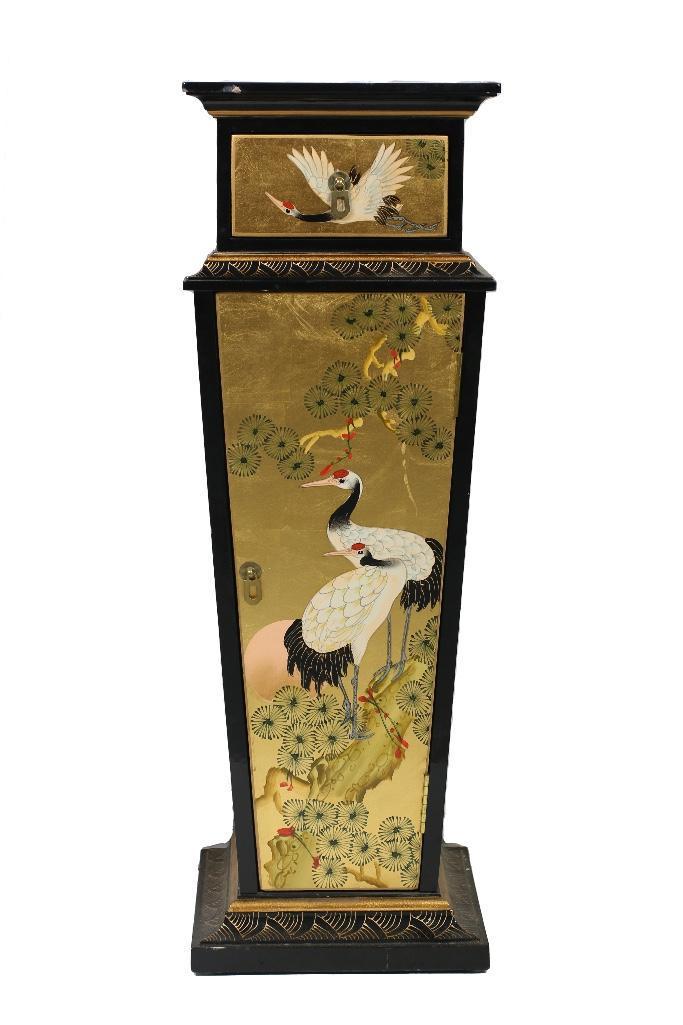 A Hand-Painted Chinese Golden Pedestal (1 of 4)