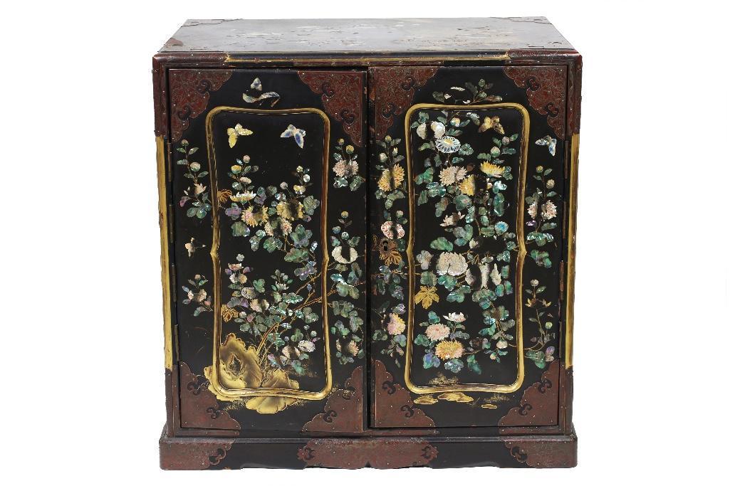 A Vintage Black Laquer Mother of Pearl Chinoiserie Style Cabinet (1 of 7)