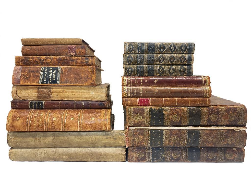 A Lot of Antique Reference and Arts Books (1 of 10)