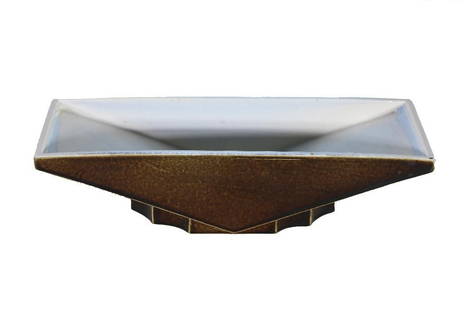 American (Cincinnati, OH), 20th century. Marked 7117/LIII underside. Rectangular Rookwood Pottery: American (Cincinnati, OH), 20th century. Marked 7117/LIII underside. Rectangular Rookwood Pottery planter with a pedestal base. Overall good condition. Measures 11.5" L x 3.0" H x 4.0" W. Opened in 18