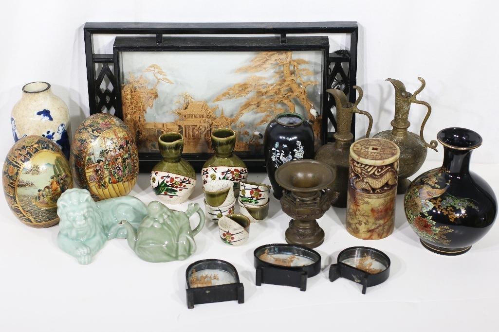 Various, 20th Century. A lot of various Chinese export decor items. Sake jug and cup set, vases, (1 of 8)