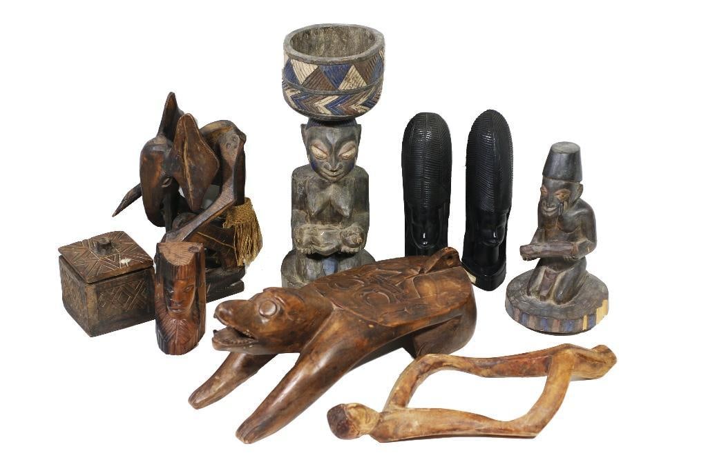 A Collection of Vintage African Wooden Figures (1 of 9)