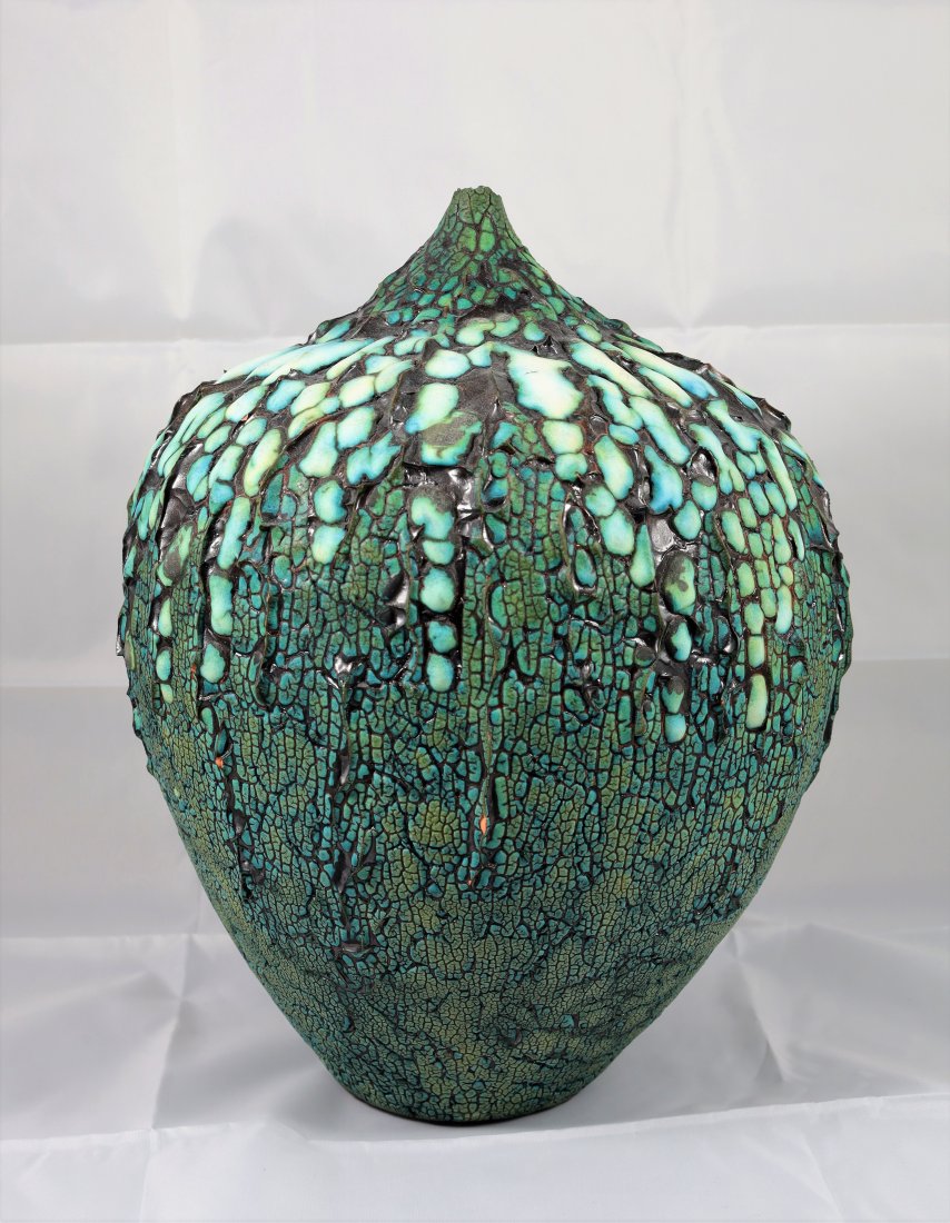 Pottery Vase by Robert (Will) William Kidd: Contemporary American Artist Robert William Kidd. He has received many awards for his amazing work! His works are becoming extremely rare and just keeps going up in value. 11"H