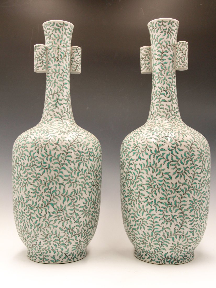 Chinese Pair of Arrow Vases (1 of 4)