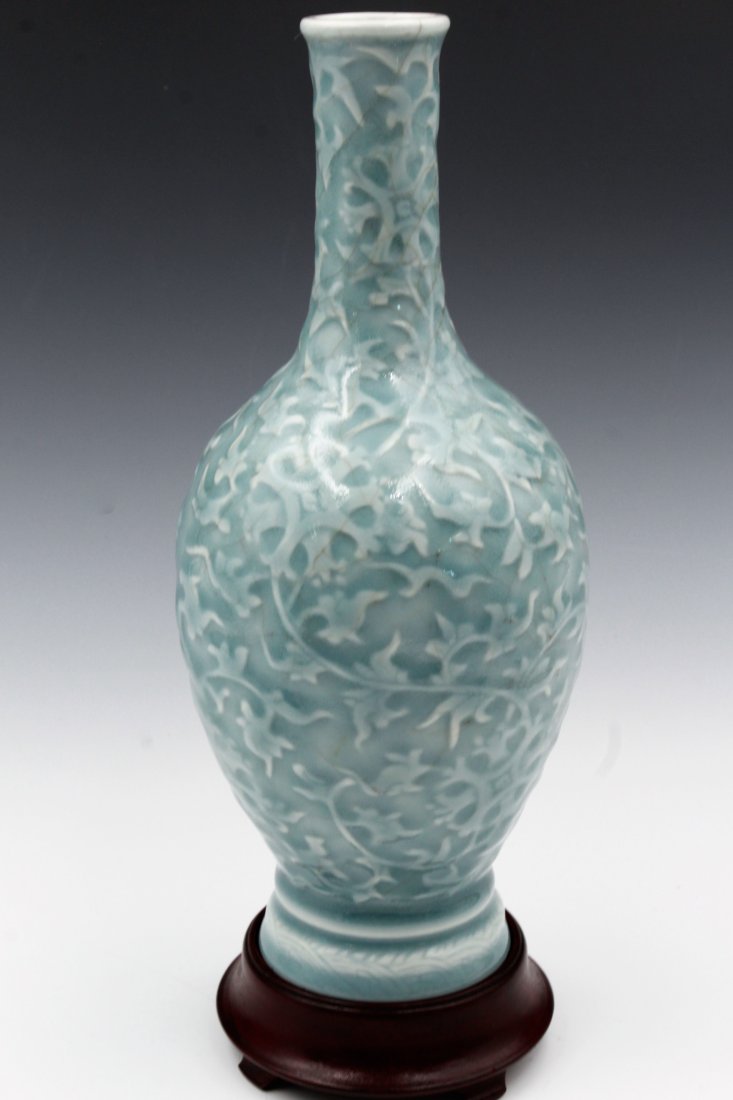 Antique Chinese Celedon Vase (1 of 5)