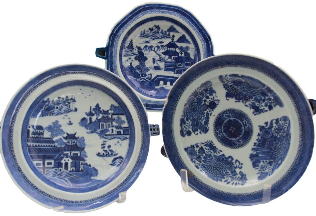Set of Three Chinese Canton Warming Dishes 19th Century (1 of 10)