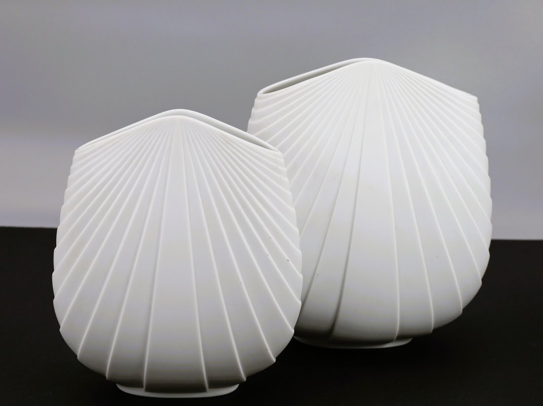 Commemorative  Pair of 1979 Rosenthal Porzellan Vases (1 of 7)