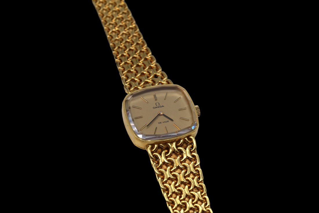 Ladies Omega 18Kt Gold Watch and Band- 49.3GRAMS! (1 of 7)
