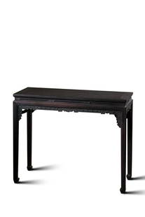 A CARVED ROSEWOOD CONSOLE TABLE,QING DYNASTY: L:98cm W:39cm H:80cm