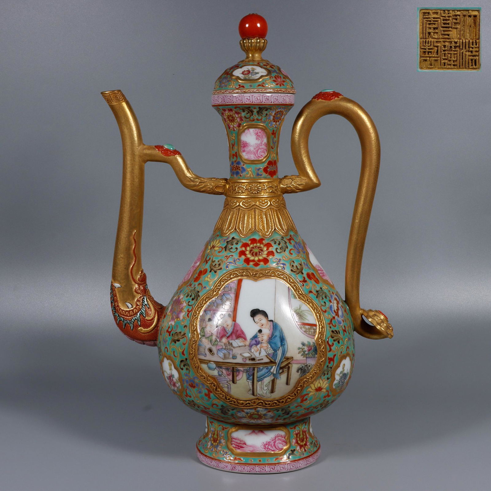 Qing Dynasty - Enamel character kettle (1 of 10)