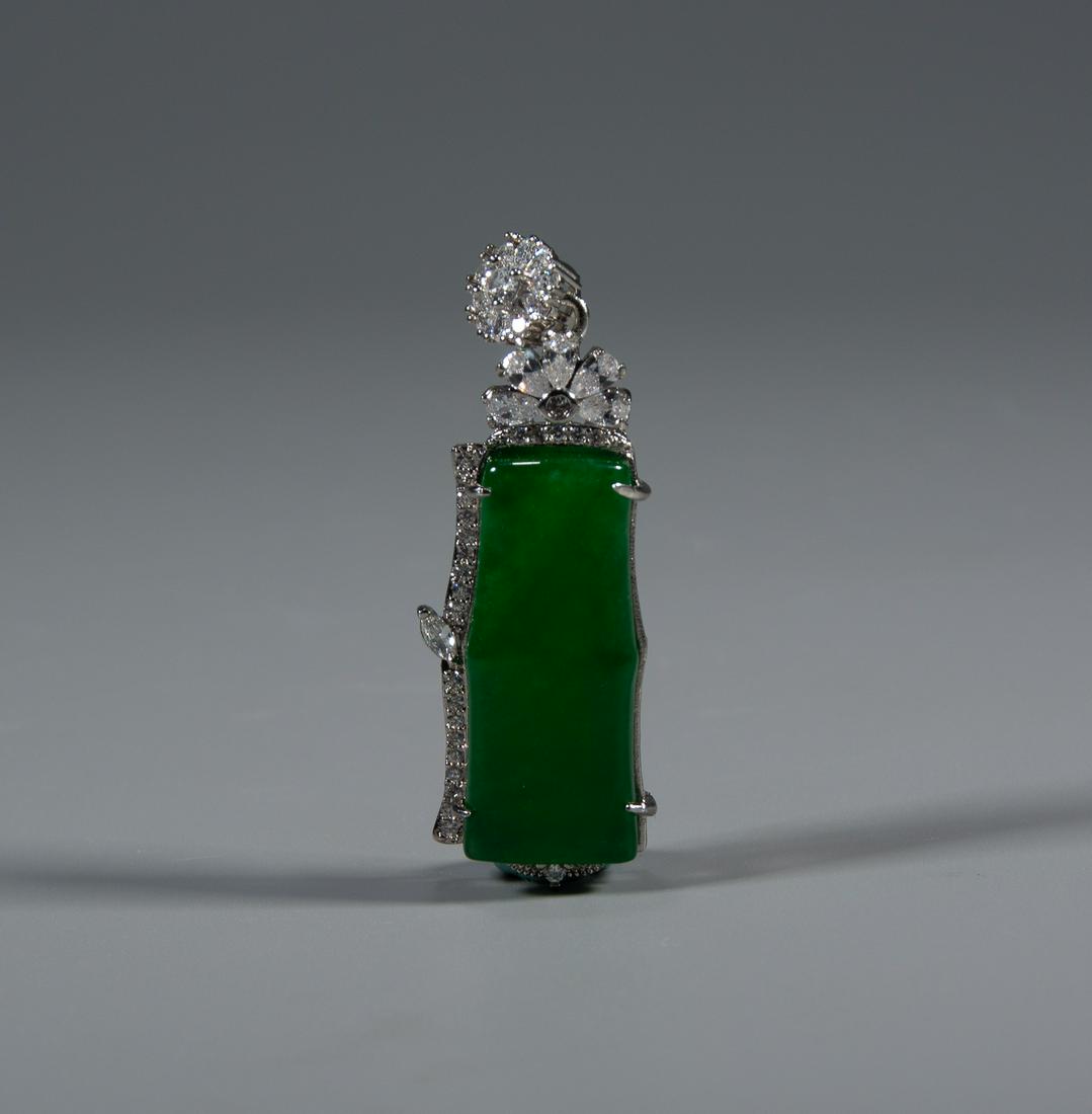 QING DYNASTY - JADE PENDANT (1 of 11)