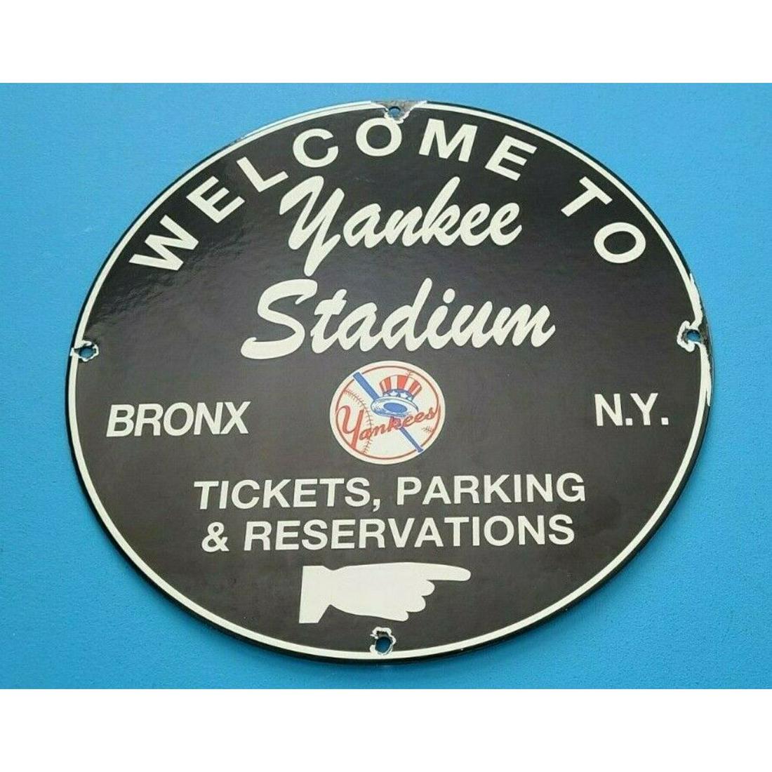 VINTAGE YANKEES PORCELAIN BASEBALL MAJOR LEAGUE BASEBALL TICKETS STADIUM SIGN (1 of 12)