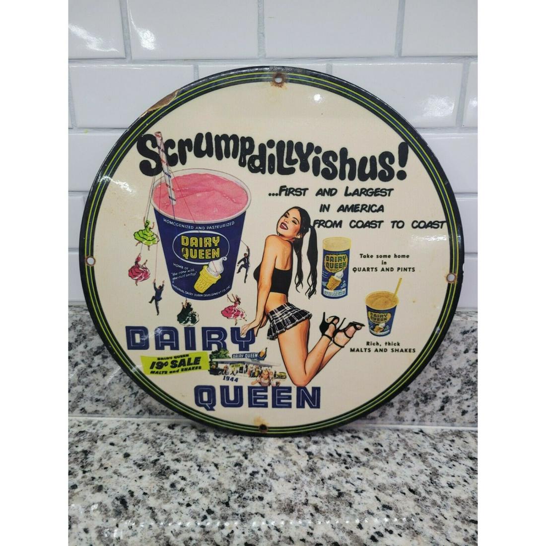 VINTAGE DAIRY QUEEN PORCELAIN SIGN ICE CREAM OIL GAS STATION SERVICE DINER FOOD 11.75" (1 of 1)
