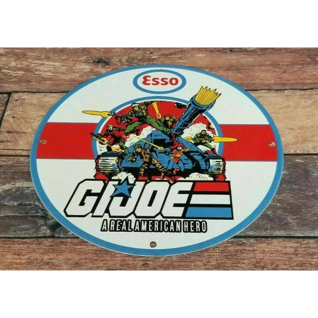 VINTAGE ESSO GASOLINE PORCELAIN GI JOE AMERICAN SOLDIER GAS SERVICE STATION SIGN 11.75" (1 of 1)