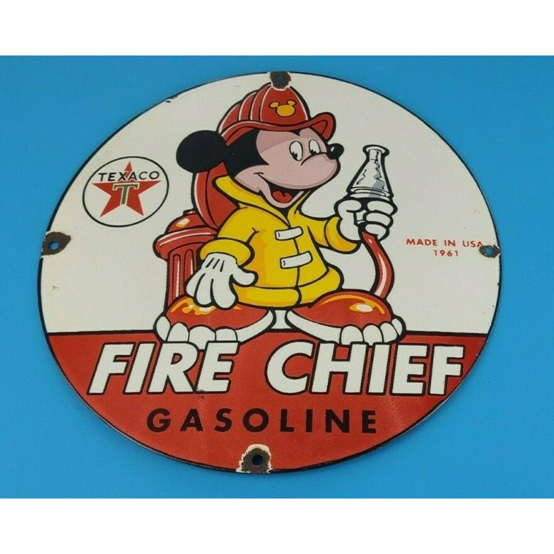 VINTAGE TEXACO GASOLINE PORCELAIN MICKEY MOUSE CHIEF WALT DISNEY GAS PUMP SIGN 12" (1 of 1)