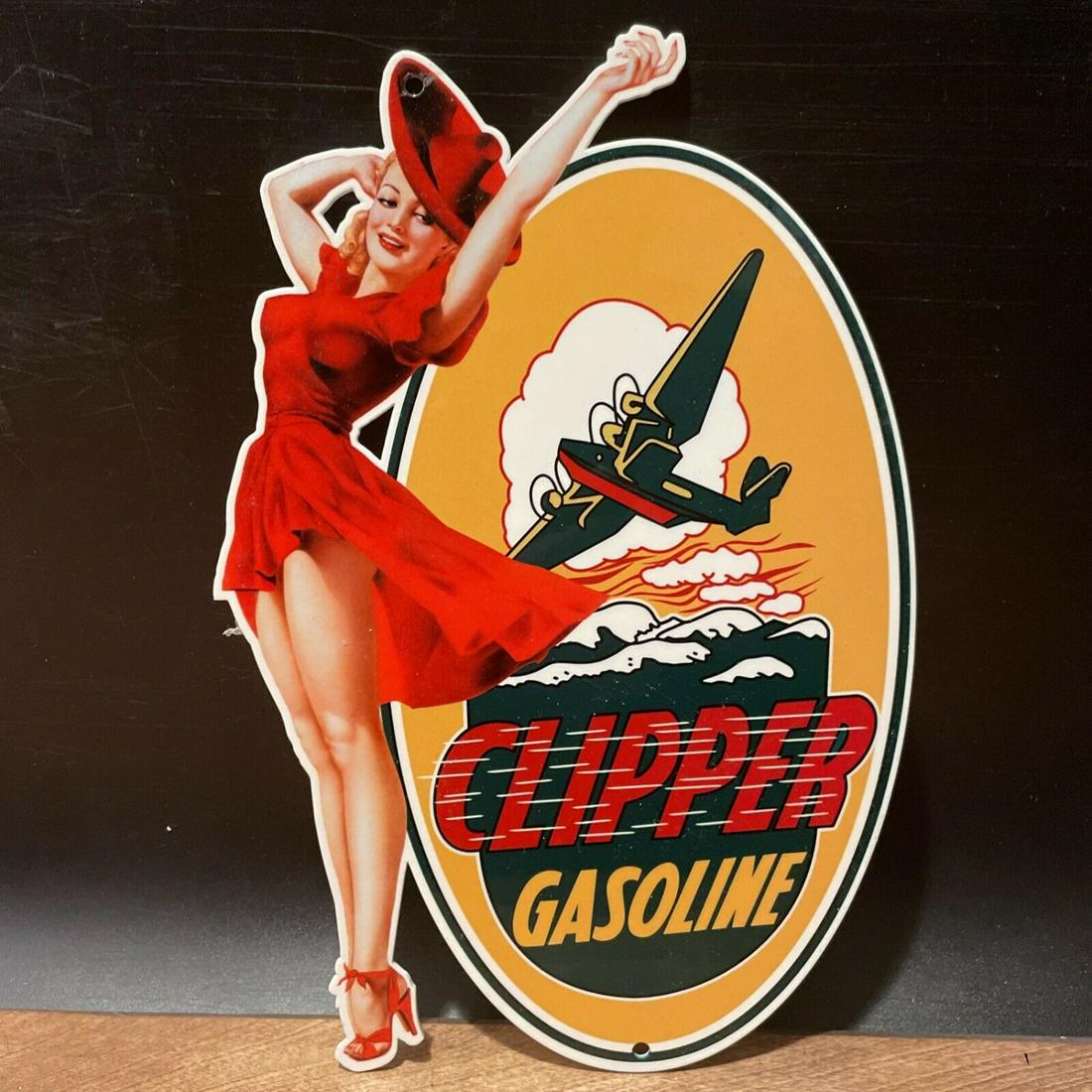 VINTAGE ''CLIPPER GASOLINE'' 12X8 INCH PORCELAIN PUMP PLATE DEALER SIGN. (1 of 1)