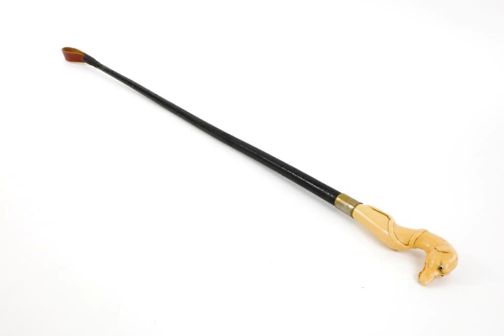 Antique Dog Head Riding Crop (1 of 6)
