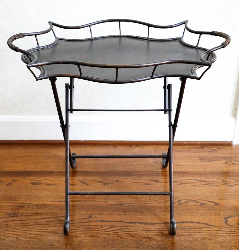 Turtle Top Shaped Serving Tray and Stand (1 of 7)