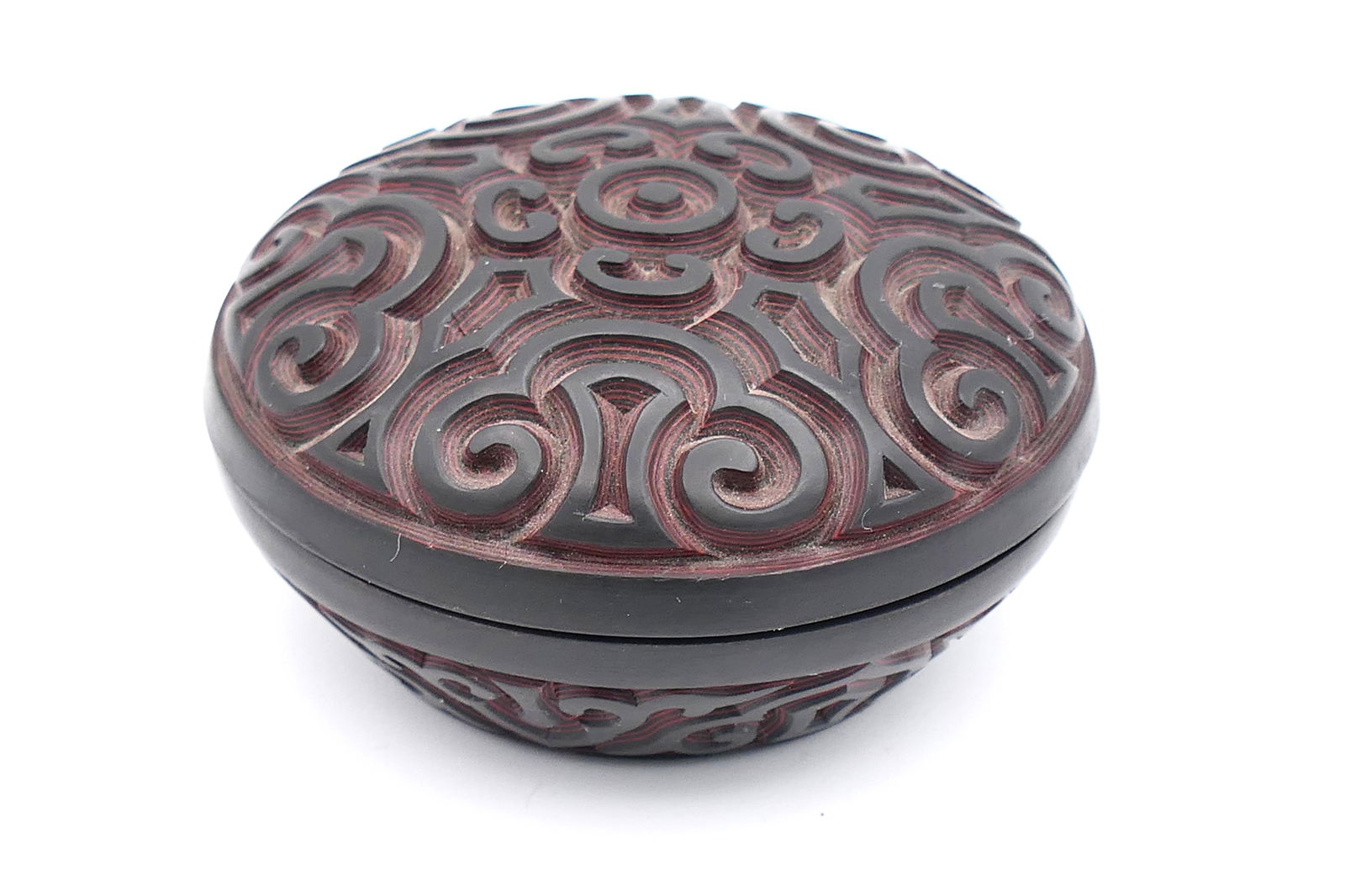 Antique Guri Carved Lacquered Trinket Box (1 of 5)