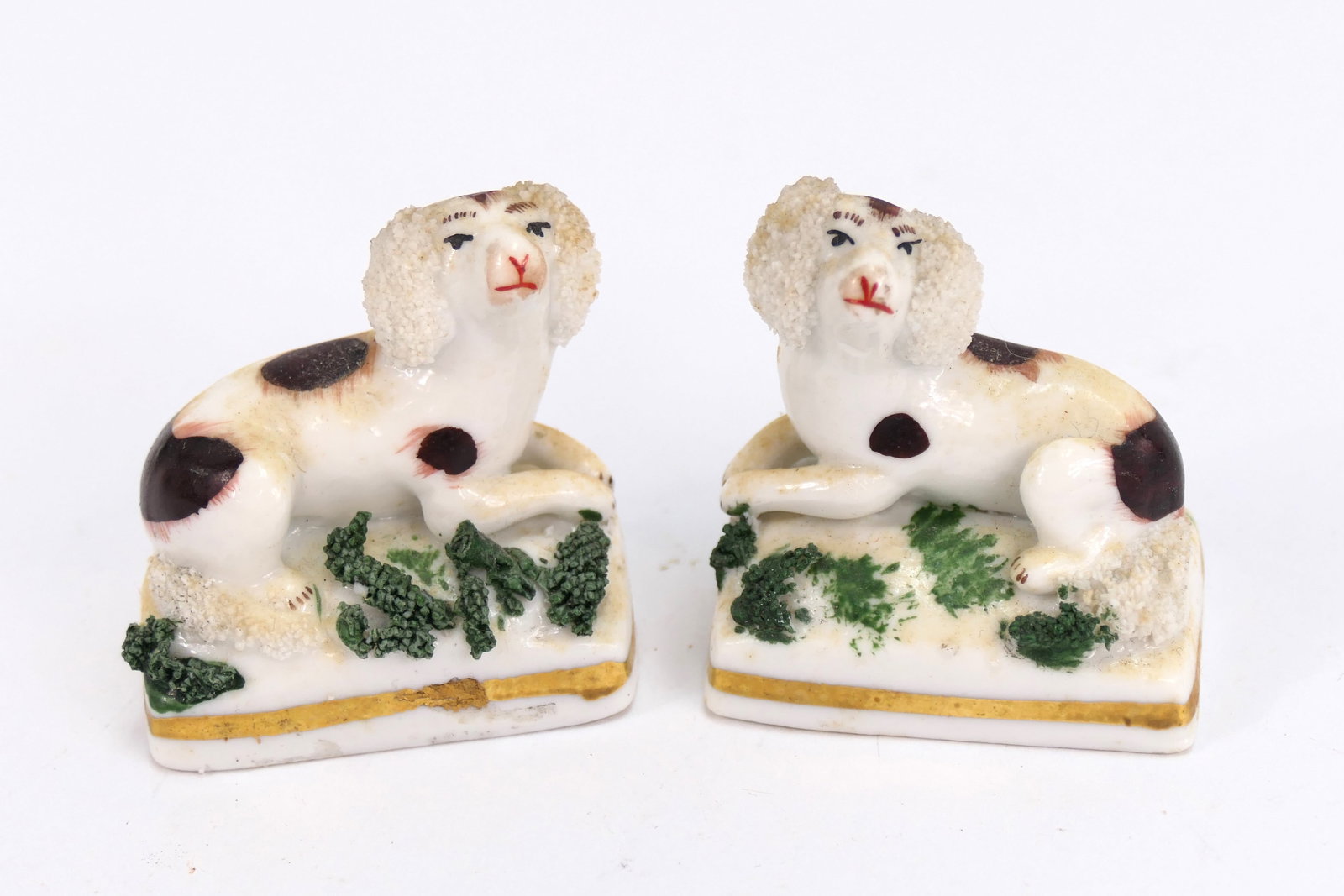 Staffordshire Spaniel Dog Figurine Pair (1 of 6)