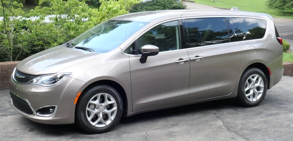 2017 Chrysler Pacifica Van