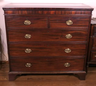 Antique Georgian Chest of Drawers