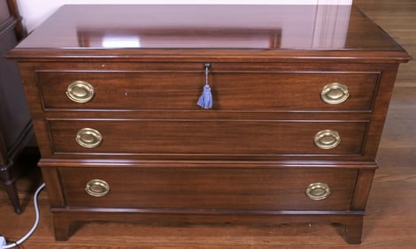 Modern Mahogany Lane Cedar Lined Chest