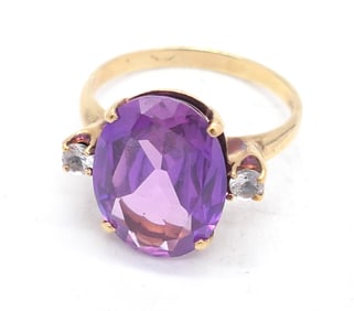 10K Gold Amethyst Ring