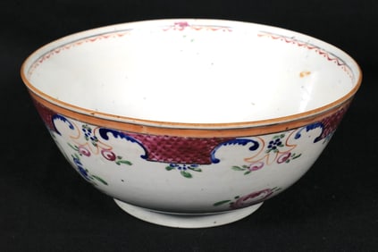 Antique Chinese Export Bowl