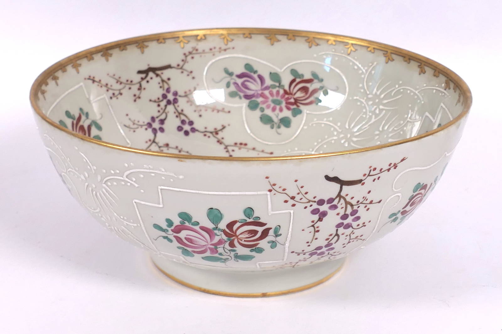 Antique Chinese Export Bowl from Esme Samson