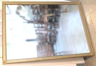 Corner Medallion Wall Mirror