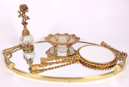Four Vintage Stylebuilt Vanity Items