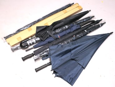 Hammacher Schlemmer Doorman Umbrellas