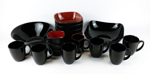 Corelle/Corningware Dishware