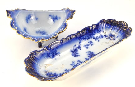 La Belle Flow Blue Fruit Dish and Celery Dish