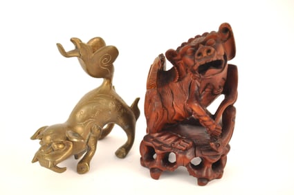 Two Foo Dog Figurine