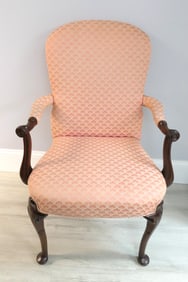 Queen Anne Style Chair