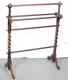 Wooden Quilt Rack