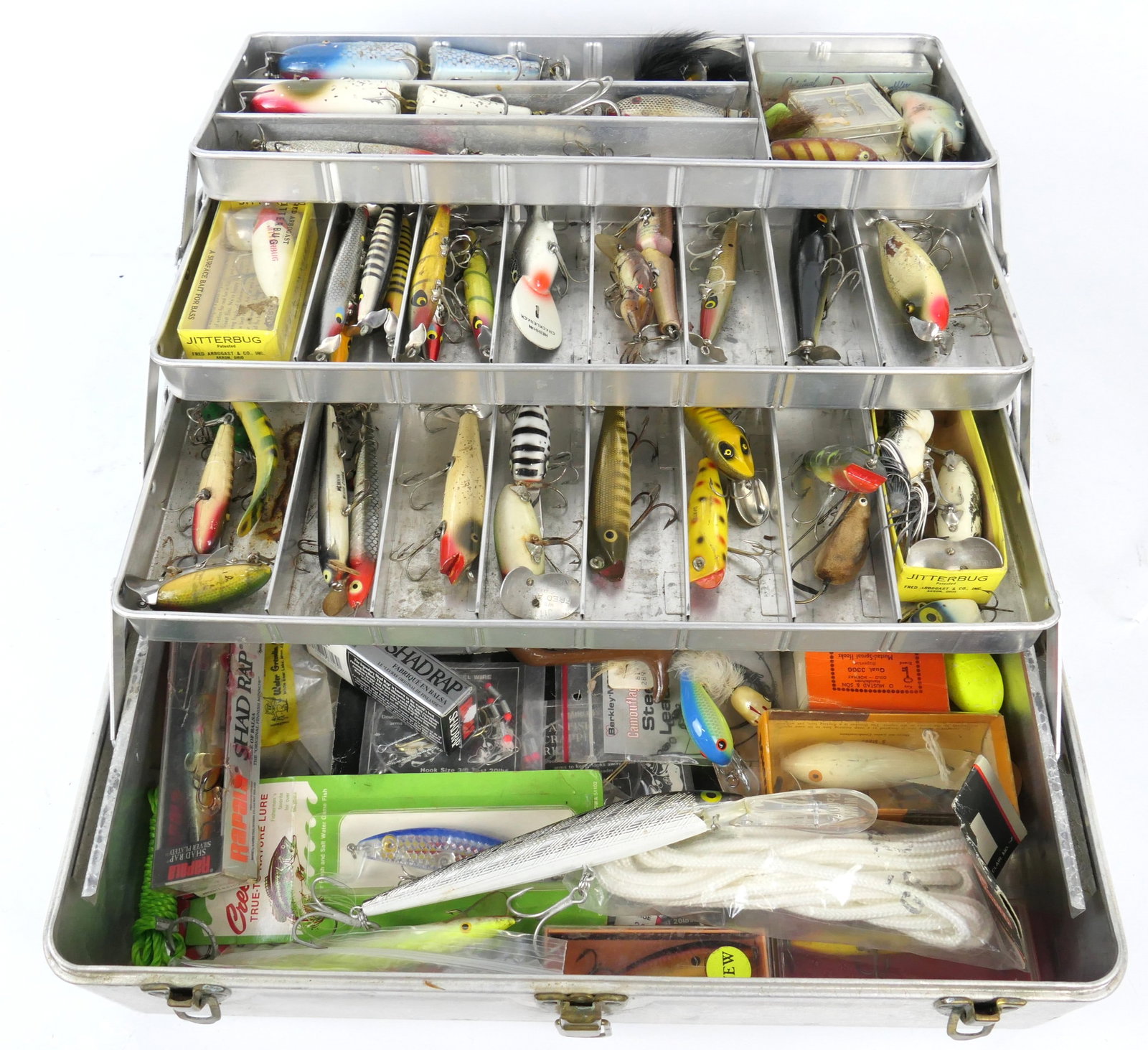 My Buddy Tackle Box with Lures (1 of 18)