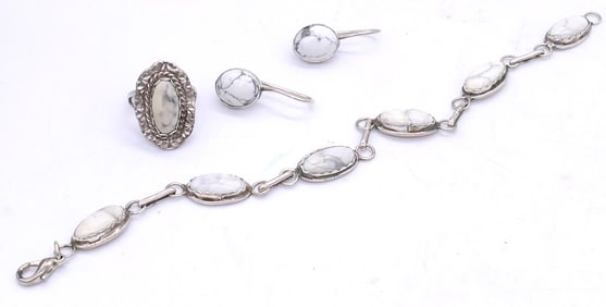 Navajo Sterling Moulite Set`
