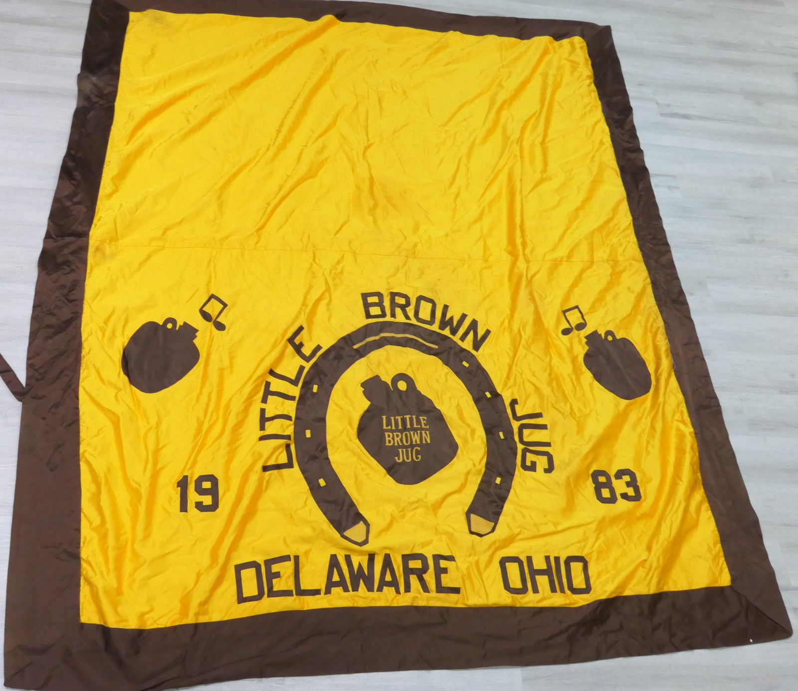 Little Brown Jug Winning Horse Blanket (1 of 4)