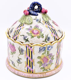 Vintage JUWC 1897 Decorative Porcelain Box