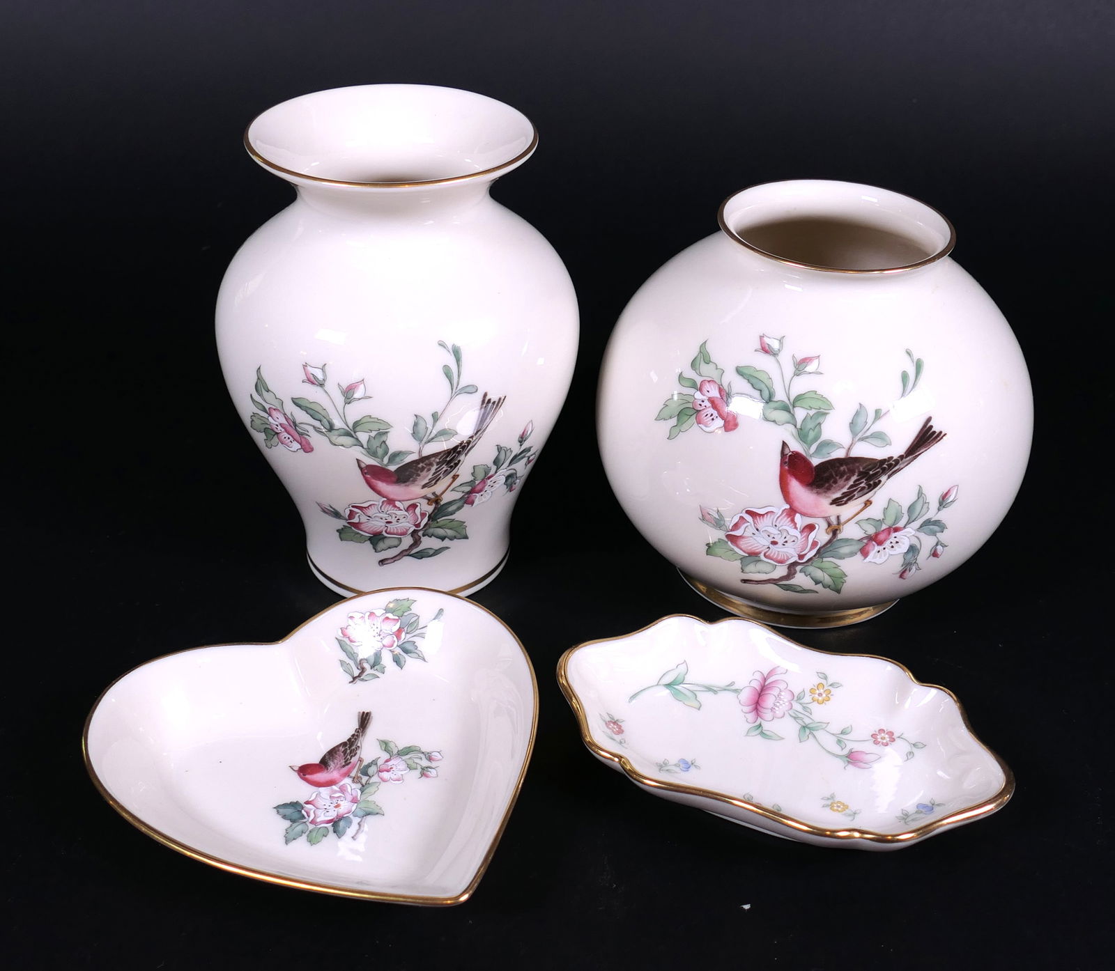 Lenox Pieces in Serenade Pattern (1 of 7)