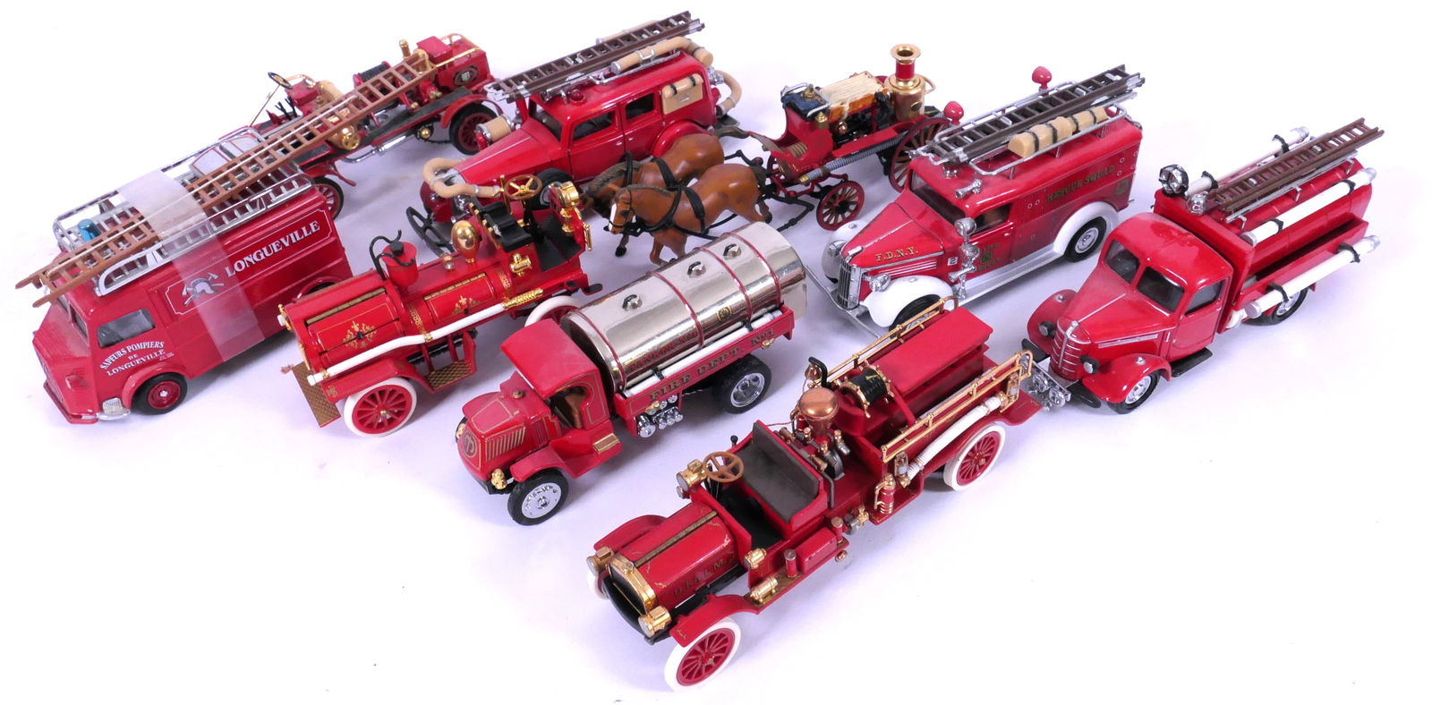 Matchbox Models Of Yesteryear: Matchbox Models of Yesteryear, (7) total. 1904 Merriweather steering wheel is broken. Size: Largest 5.25"L x 1.5"d x 2"h Location: Basement