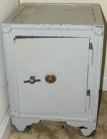 Cast Iron Safe