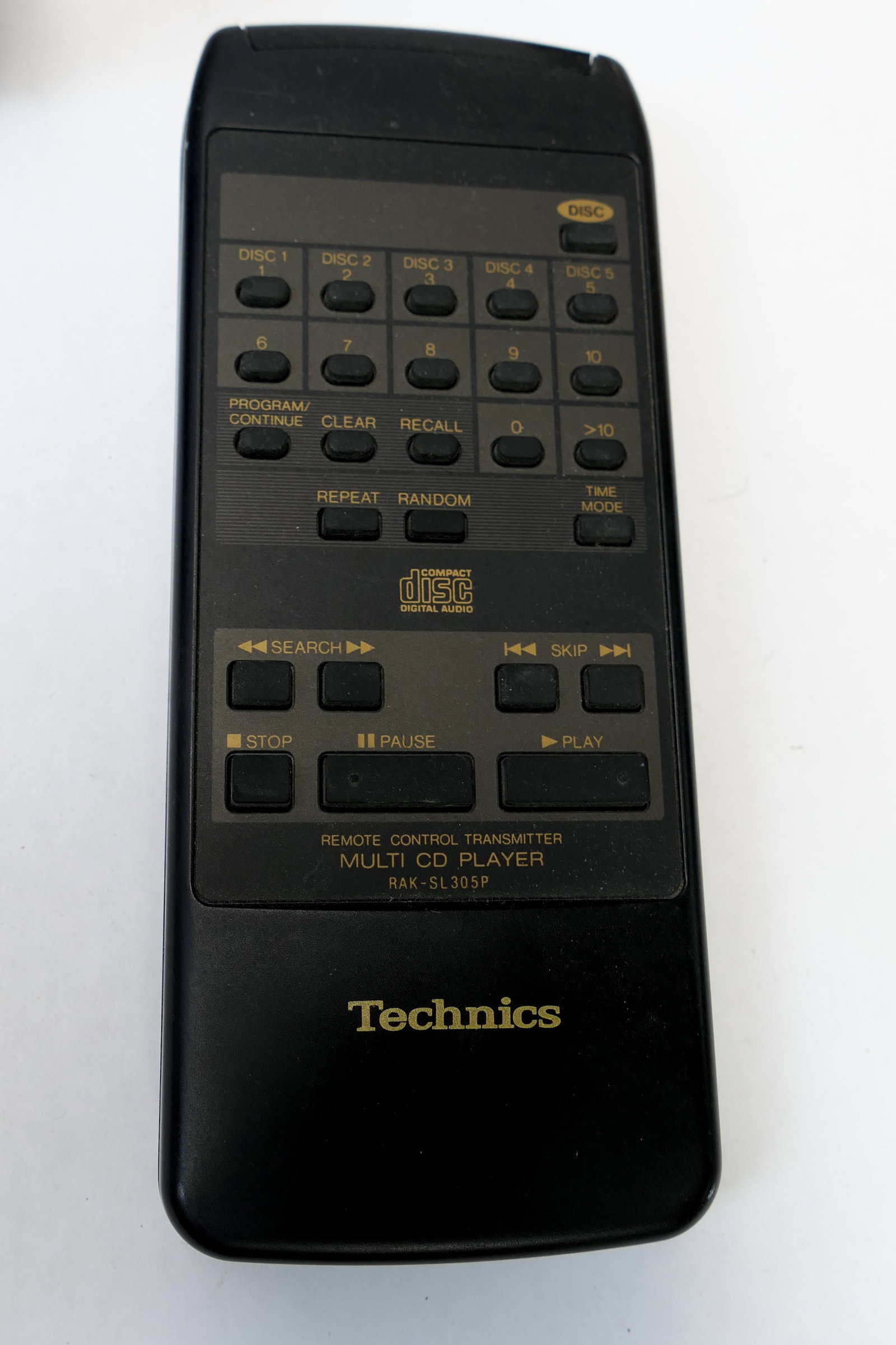 Technics Five-CD Changer - 7