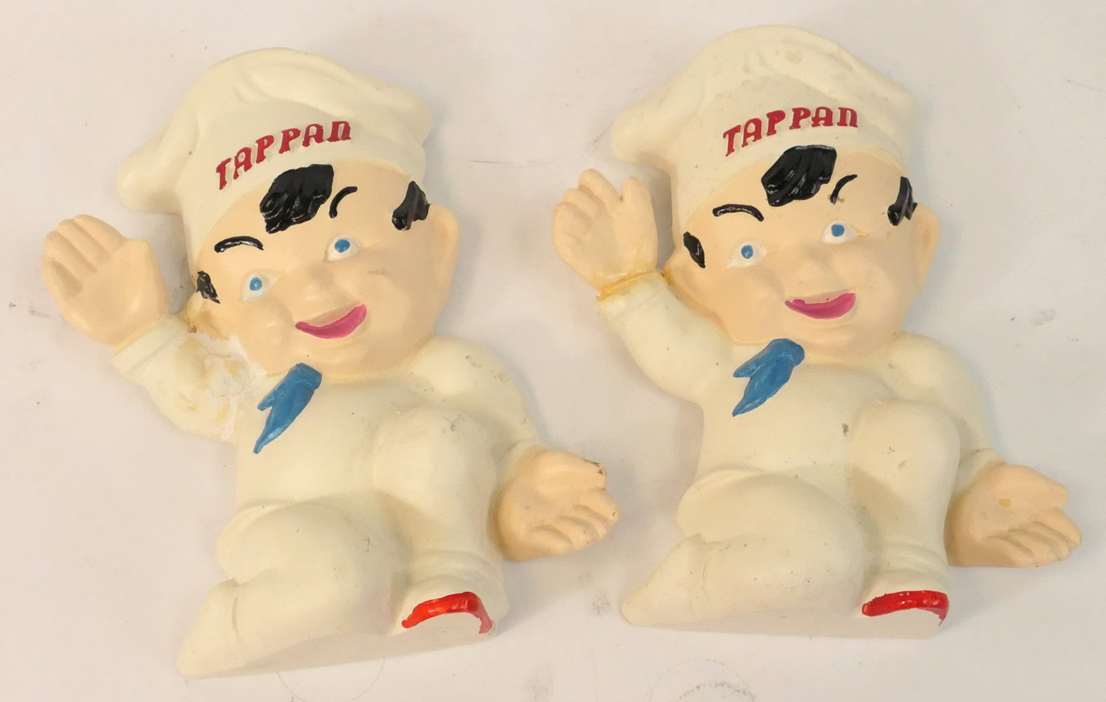 Chalkware Tappan Chef Wall Hanging Pair (1 of 7)