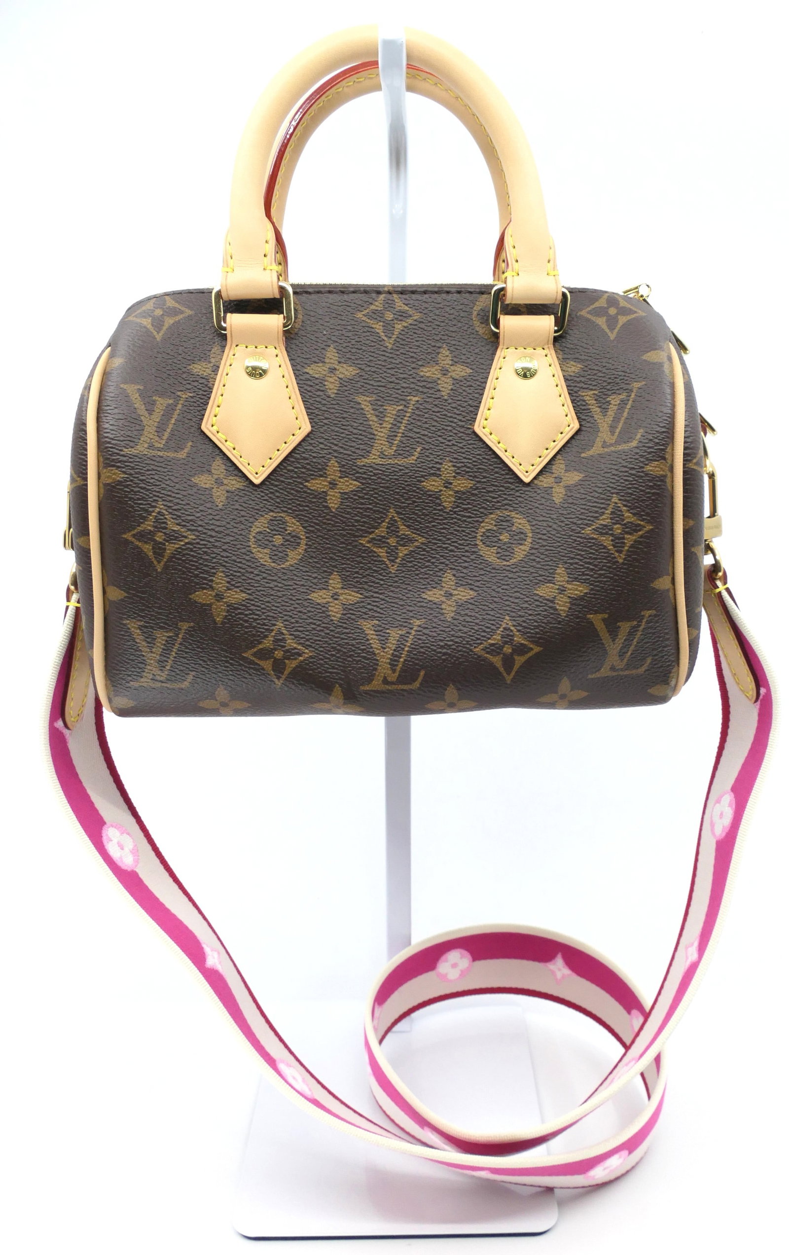 Louis Vuitton Speedy Bandouliere 20 Monogram Canvas Bag: Louis Vuitton Speedy Bandouliere 20 in classic monogram canvas with colorful canvas strap, vachetta leather trim, gold tone hardware and fabric interior. Excellent condition. Size: 8"w x 4"d x 6"h