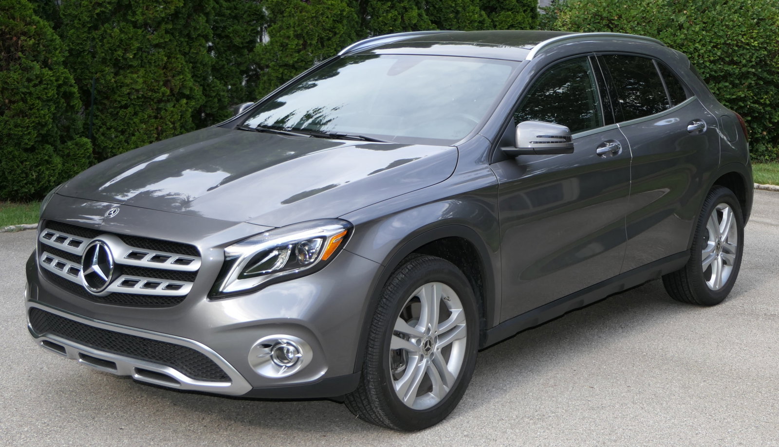 2020 Mercedes-Benz GLA 250 Sport Utility Vehicle: 2020 Mercedes-Benz GLA 250 Sport Utility Vehicle; 4-door; 4-cyclinder turbo, 2.0 liter; Automatic 7-speed; Black leather interior; Odometer reading: 14,517; VIN: WDCTG4GB4LJ680033. Excellent