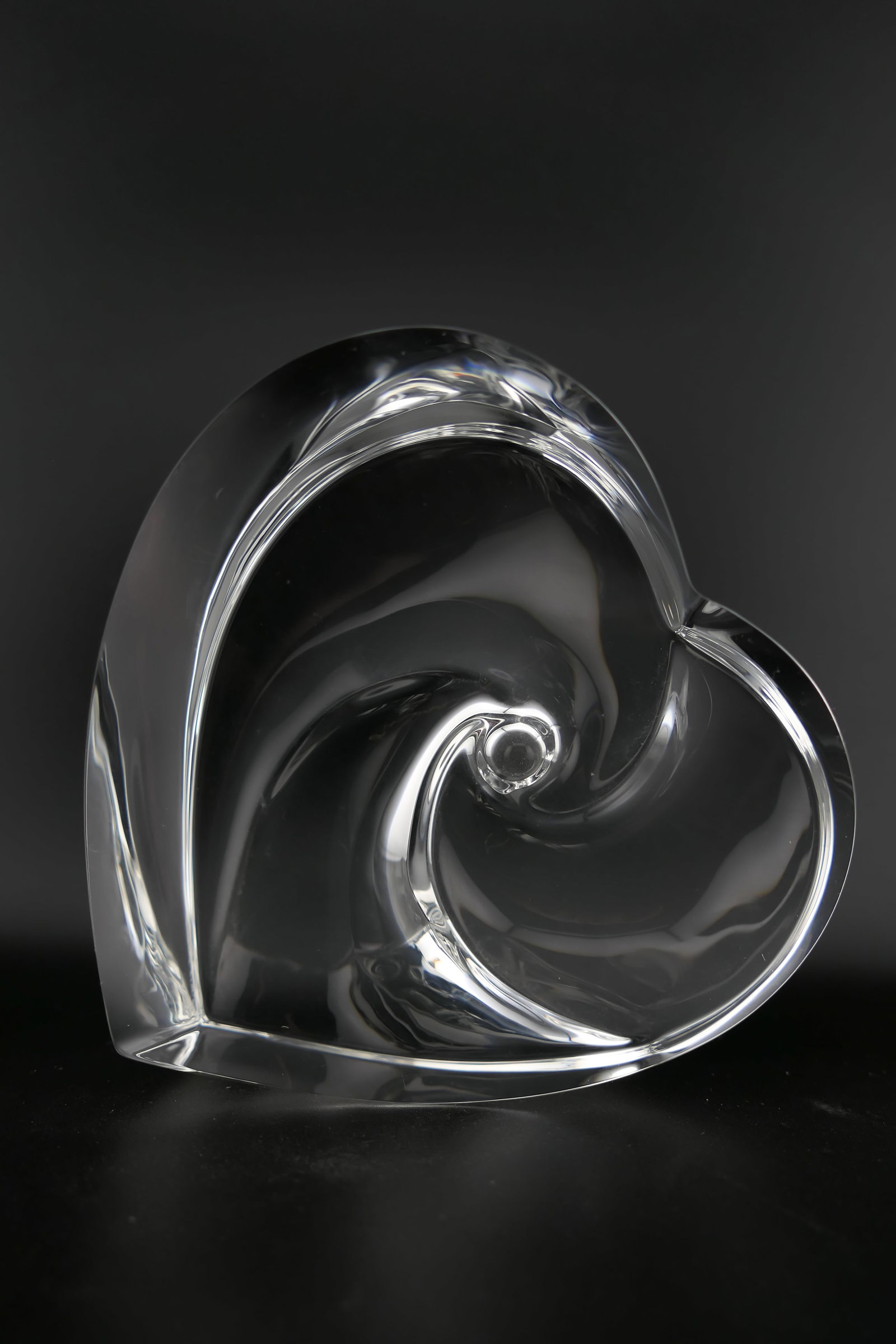 Steuben Crystal Passionate Heart Paperweight (1 of 9)
